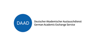 Logo des Deutschen Akademischen Austauschdiensts, blauer Kreis mit weißen Buchstaben "DAAD", rechts daneben der Name ausgeschrieben in Deutsch und Englisch