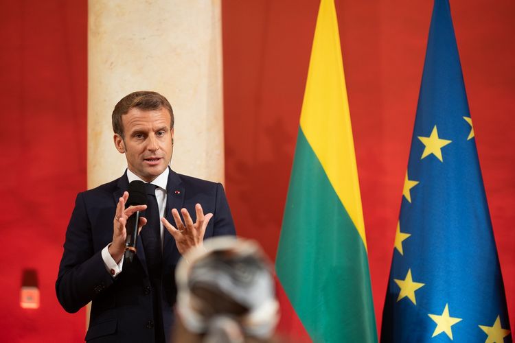 The French President Emmanuel Macron gives a speech during the awarding ceremony. Photo: Edgaras Kurauskas
