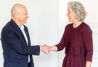 Rektorin Prof. Dr. Eva Inés Obergfell begrüßte ihren Amtskollegen von der Hebräischen Universität Jerusalem, Prof. Dr. Tamir Sheafer. 