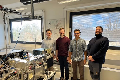 Pictured from left to right are Dr. Jonas Warneke, Sebastian Kawa, Jaime Tamayo and Kay Antonio Behrend in the lab.