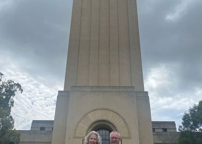 The Rector of Leipzig University, Professor Eva Inés Obergfell, together with the Rector of the University of Bonn, Professor Michael Hoch,in front of the Hoover Tower on the campus of Stanford University. Foto: private