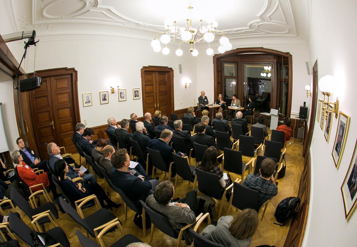 enlarge the image: Event at the Saxon Academy of Sciences and Humanities in Leipzig. Photo: Swen Reichhold