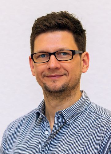 Prof. Dr. Henrik Saalbach