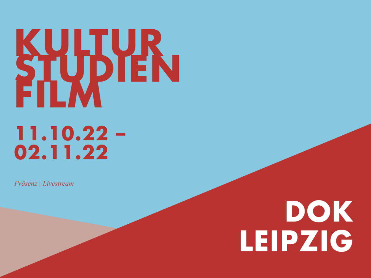 Hellblau-dunkelrote Grafik mit Shapes und rotem Schriftzug "Kulturstudien Film, 11.10. bis 02.11.2022, DOK Leipzig"