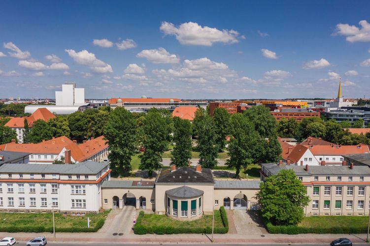 Der Campus der Veterinärmedizinischen Fakultät musste wegen des Bombenfundes evakuiert werden.