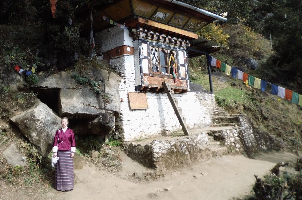zur Vergrößerungsansicht des Bildes: Dagmar Schwerk in Bhutan, Foto: privat