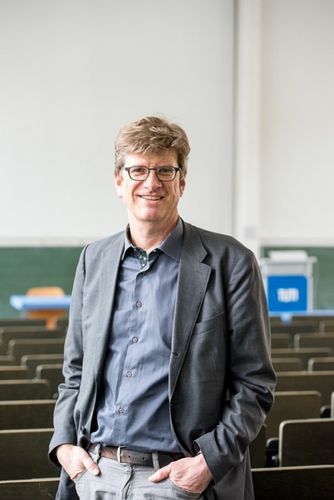 Prof. Dr. Christian Fandrych