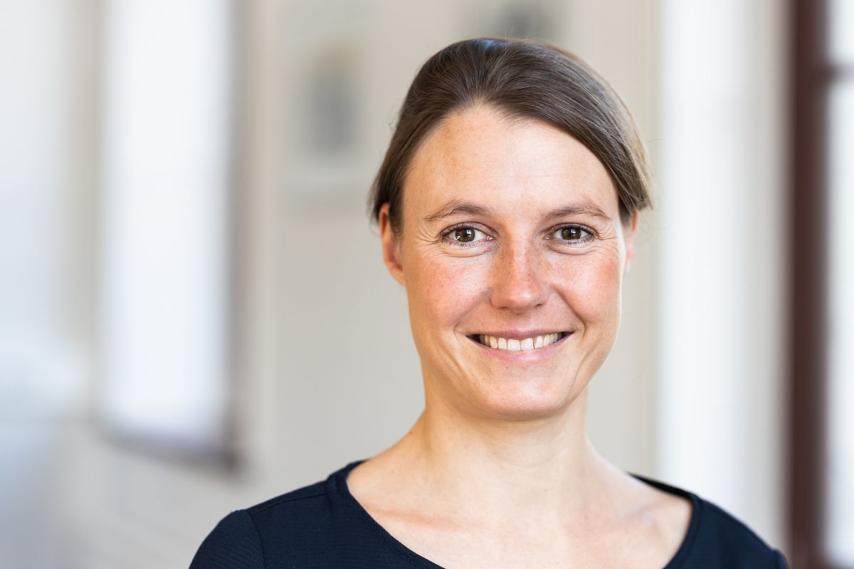 enlarge the image: Portrait of neuropathologist Dr Ruth Stassart