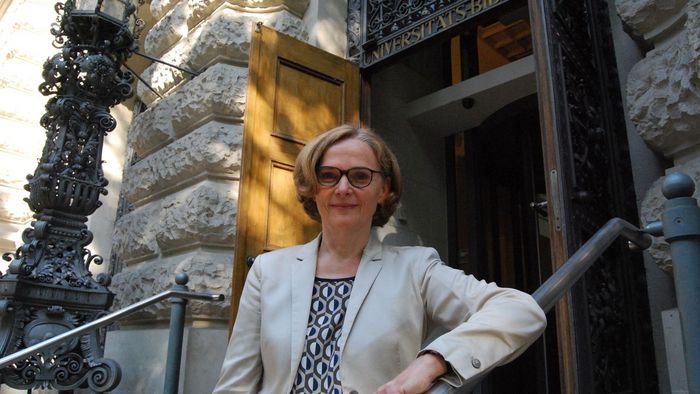 Die zukünftige Direktorin der Universitätsbibliothek Leipzig, Dr. Anne Lipp.