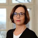 Dr. Ulrike Langbein