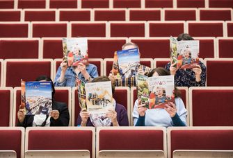 Neue Ausgabe des Alumni-Magazins veröffentlicht. Foto: Christian Hüller