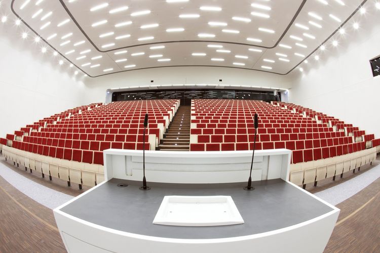 Blick ins Auditorium Maximum (Audimax) im Neuen Augusteum.