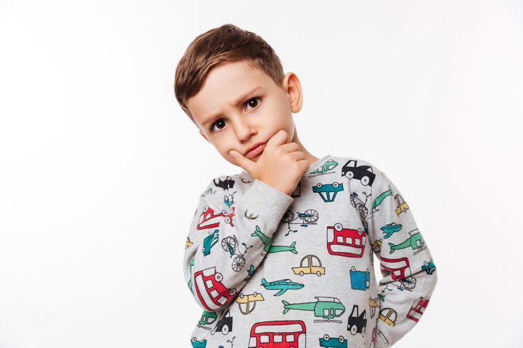 Für Kinder ist es oft schwierig, zu erkennen, dass jemand nicht wirklich denkt, was er oder sie wörtlich sagt.
