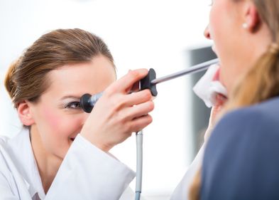 Etwa ein Drittel der in Deutschland diagnostizierten Tumore im Mund-Rachenraum werden durch HP-Viren hervorgerufen. Etwa ein Drittel der in Deutschland diagnostizierten Tumore im Mund-Rachenraum werden durch HP-Viren hervorgerufen.