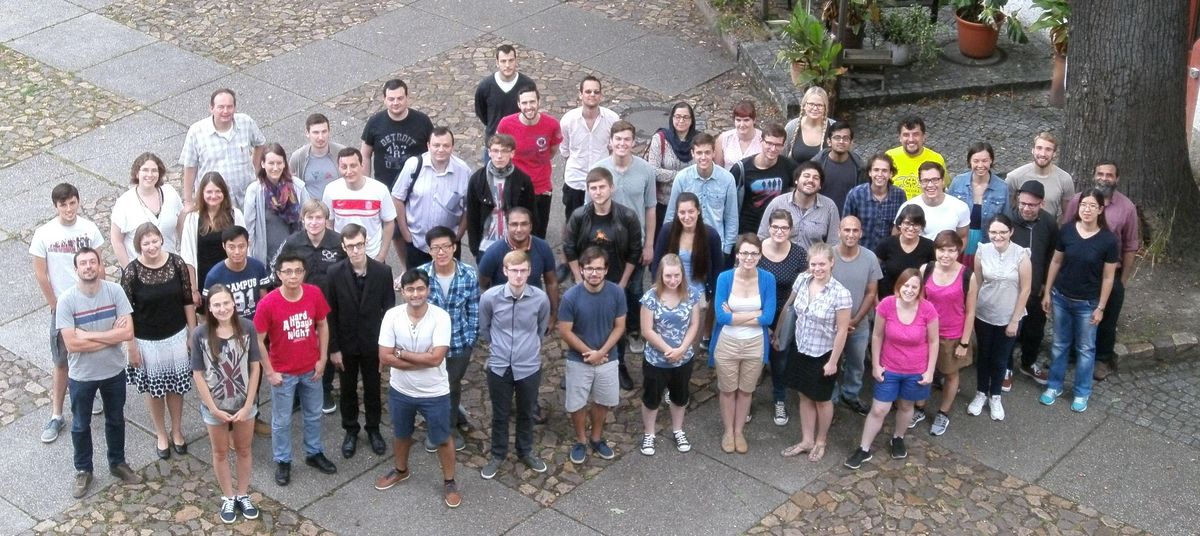 enlarge the image: Group photo of participanst, Summer School 2016, Castle Windischleuba