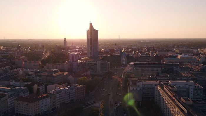 Die Reise durch die Universität Leipzig beginnt (Screenshot aus dem Film). Foto: Universität Leipzig