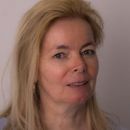  Angela Hennig