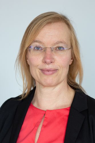 Porträt von Prof. Dr. Anja Hilbert