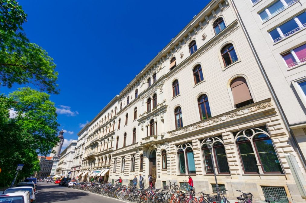 enlarge the image: Blick auf die Schillerstraße im Zentrum