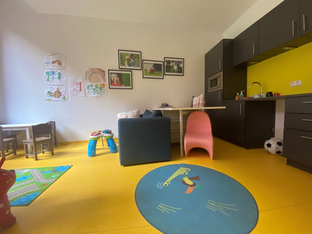 enlarge the image: Colour photography of a playroom