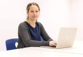 Auf dem Foto ist Prof. Dr. Gesa Hartwigsen zu sehen.