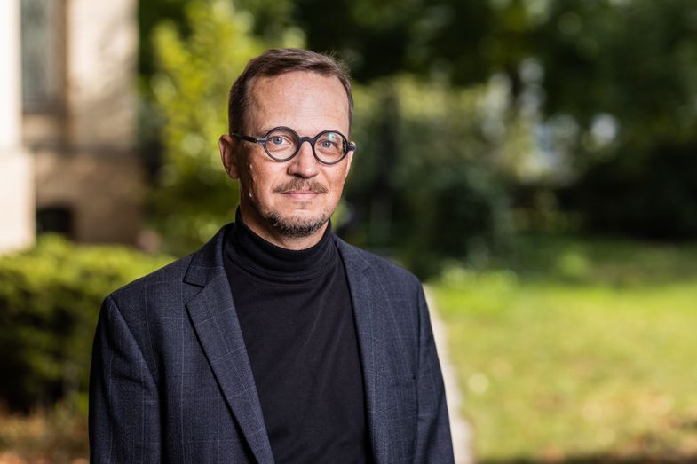 Prof. Dr. Axel Körner hat die Professur für Neuere Kultur- und Ideengeschichte an der Fakultät für Geschichte, Kunst- und Regionalwissenschaften der Universität Leipzig angenommen.