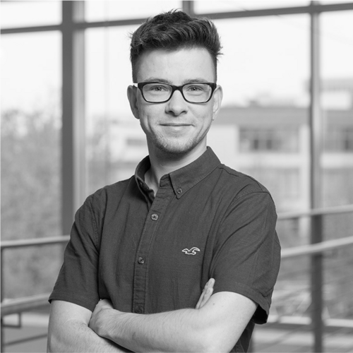 Porträtfoto von Robin Saalfeld
