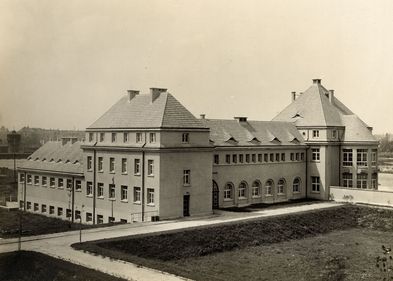 Veterinär-Physiologisches-Institut: Ansicht des Gebäudes der Forschungsabteilung, um 1925. Veterinär-Physiologisches-Institut: Ansicht des Gebäudes der Forschungsabteilung, um 1925.