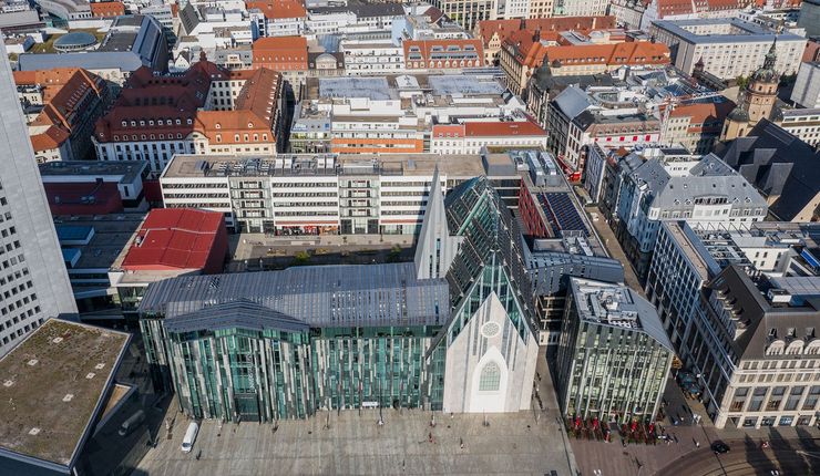 Blick auf das Neue Augusteum, Paulinum und Seminargebäude. Foto: Christian Hüller