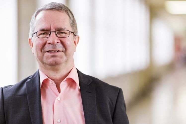 Prof. Dr. Thomas Hofsäss