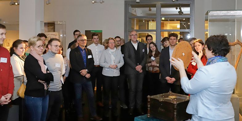 Förderer-Stipendiaten-Treffen im Musikinstrumentenmuseum