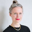 Dr. Ariane de Waal