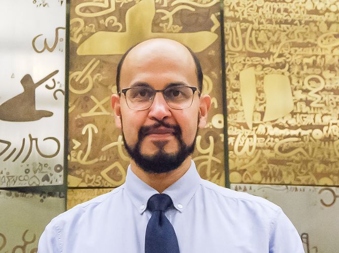 Dr. Hatem Elliesie vertritt die Professur für Islamisches Recht am Orientalischen Institut der Universität Leipzig und ist zugleich Gruppenleiter am Max-Planck-Institut für ethnologische Forschung in Halle/Saale.