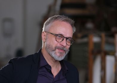 Der Leipziger Maler Michael Triegel erhält die Ehrendoktorwürde der Theologischen Fakultät. Der Leipziger Maler Michael Triegel erhält die Ehrendoktorwürde der Theologischen Fakultät.