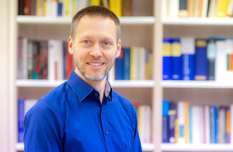 Dr. Uwe Krüger, wissenschaftlicher Mitarbeiter am Institut für Kommunikations- und Medienwissenschaft der Universität Leipzig.