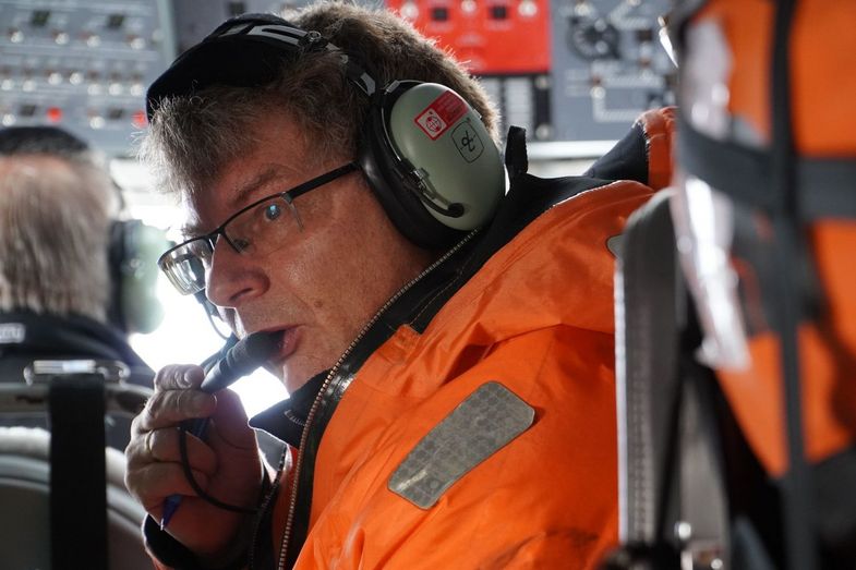 Prof. Dr. Manfred Wendisch, Leiter des Instituts für Meteorologie der Universität Leipzig, ist als stellvertretender Expeditionsleiter der Polarflieger in der Arktis dabei.
